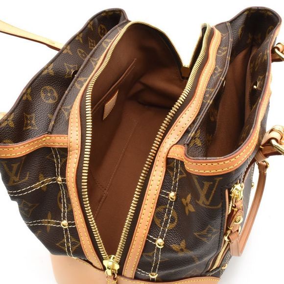 Riveting Monogram Canvas Shoulder Bag - Picture 4 of 7